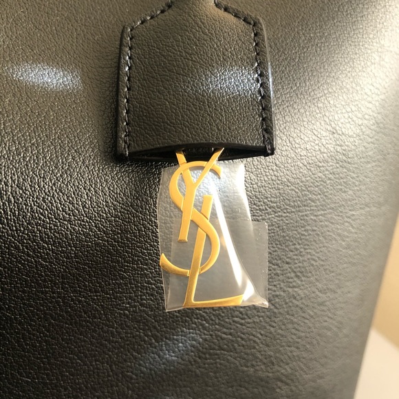 For @denska 💗 Packaging process - Picture 3 of 8